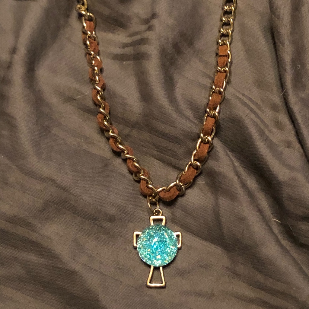 Gold Necklace Leather Laced Turquoise Cross New 19$
